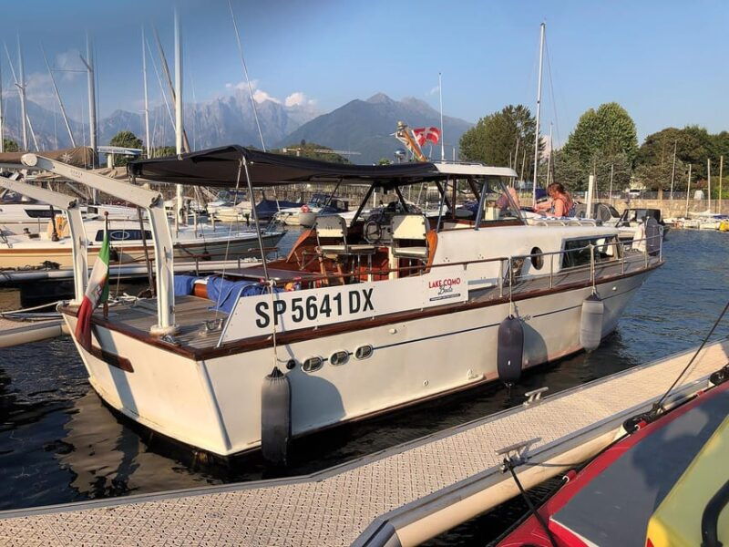 how-exclusive-lake-tour-aboard-a-vintage-wooden-boat