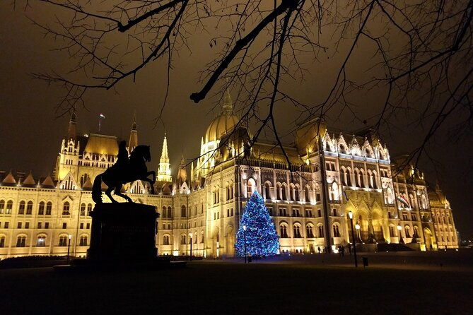 how-was-the-past-changed-tour-in-budapest-downtown