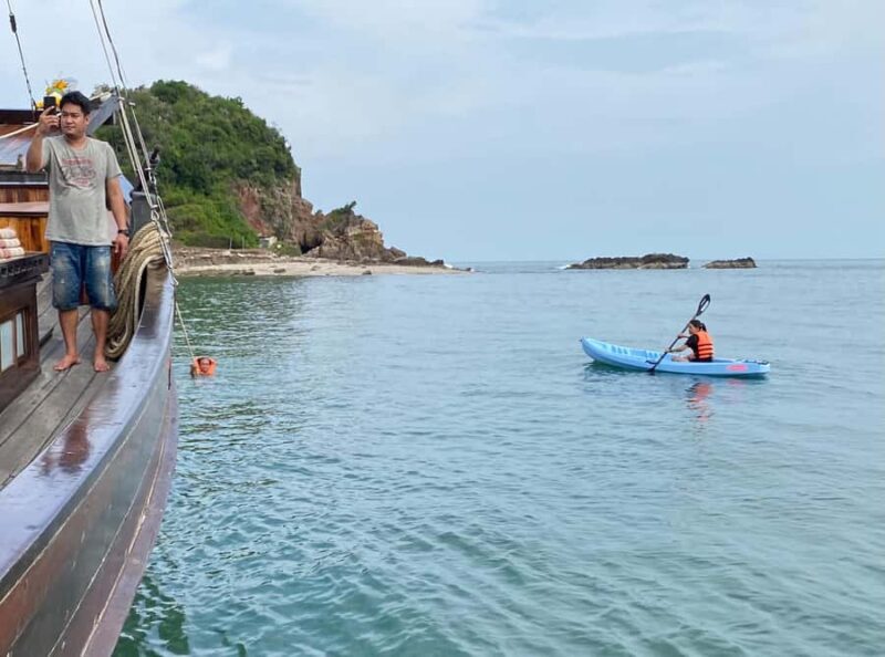 Hua Hin: Full-Day Trip to Sam Roi Yot by Sail Boat - Key Points