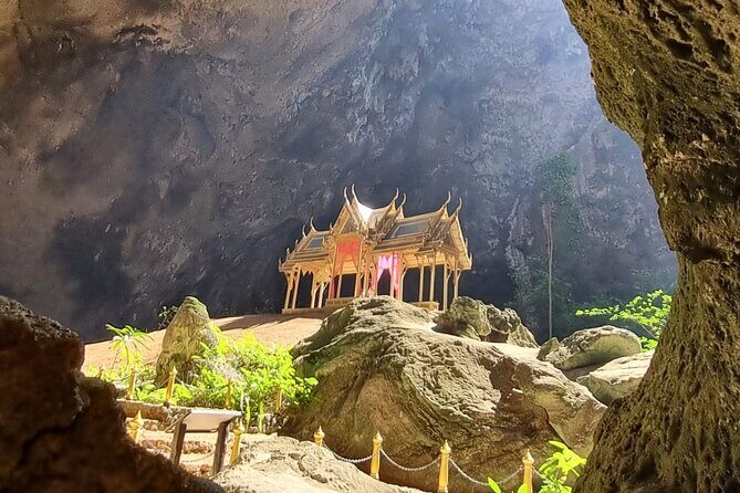 Hua Hin Sam Roi Yod National Park & Laem Sa La Beach Guided Day - Key Points