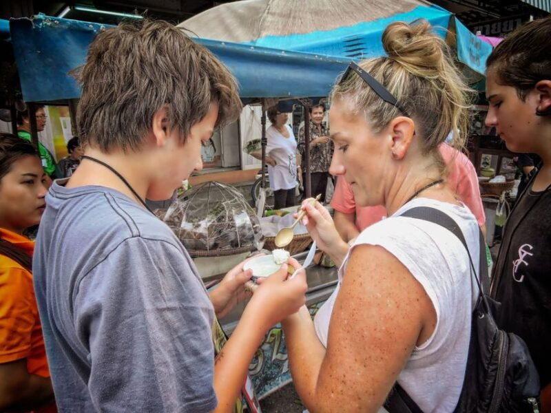 hua-hin-thai-street-food-market-walking-tour