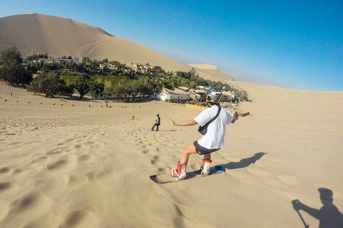 huacachina-sandboard
