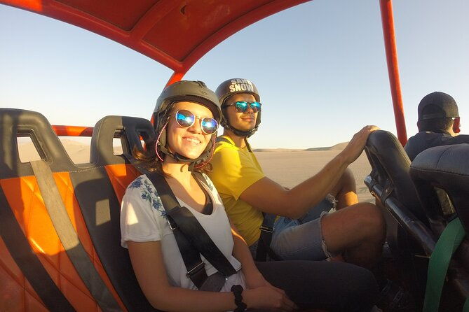 huacachina-sandboard