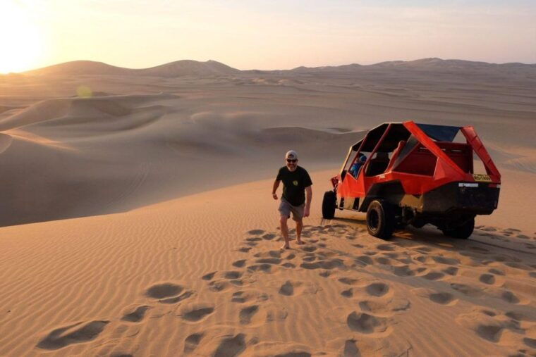 huacachinaprivate-transport-tour-with-piscotasting-sunset