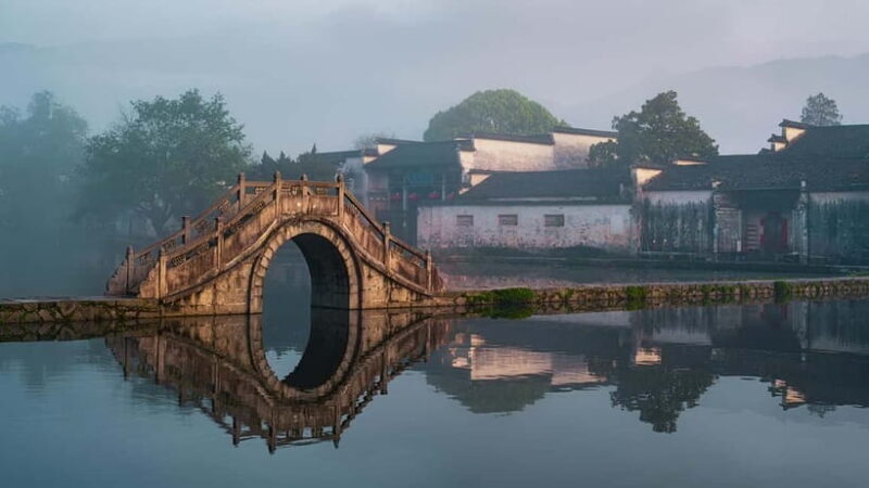 Huangshan: Exclusive Private Half-Day Hongcun Village Tour - Key Points