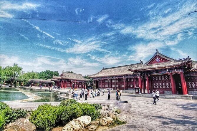 Huaqing Palace Tickets with Optional show of Xi'an incident - Discovering Huaqing Palace and the Xian Incident: An Honest Review