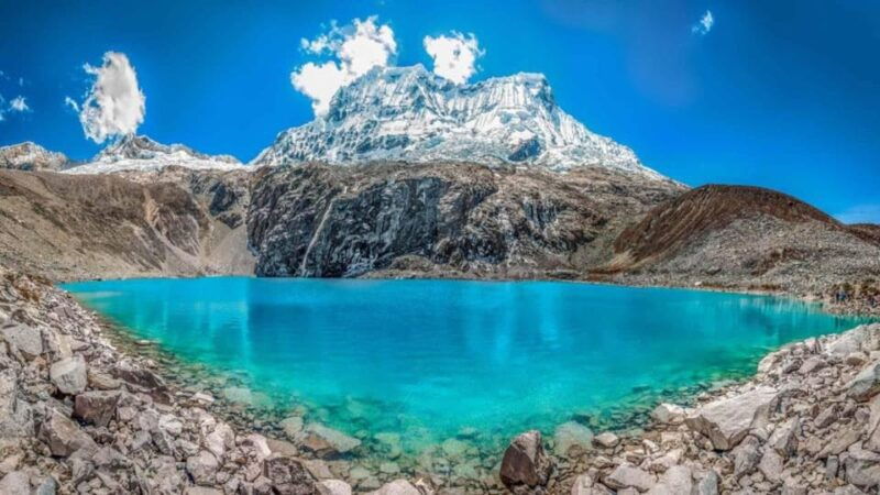 huaraz-rocotuyoc-lagoon-frozen-lagoon-hiking