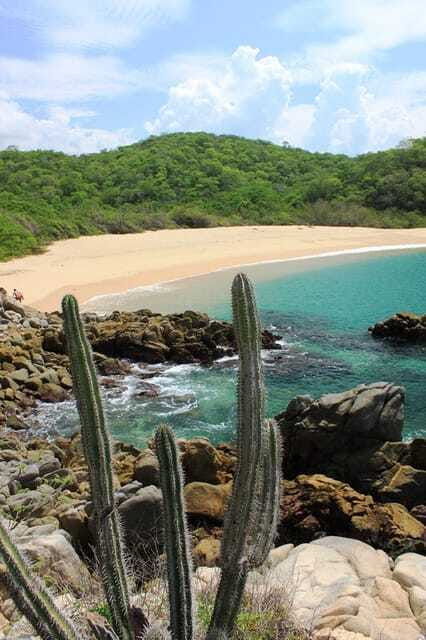huatulco-bays-of-huatulco-boat-tour