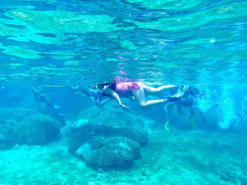 huatulco-premium-boat-tour-with-snorkel-experience