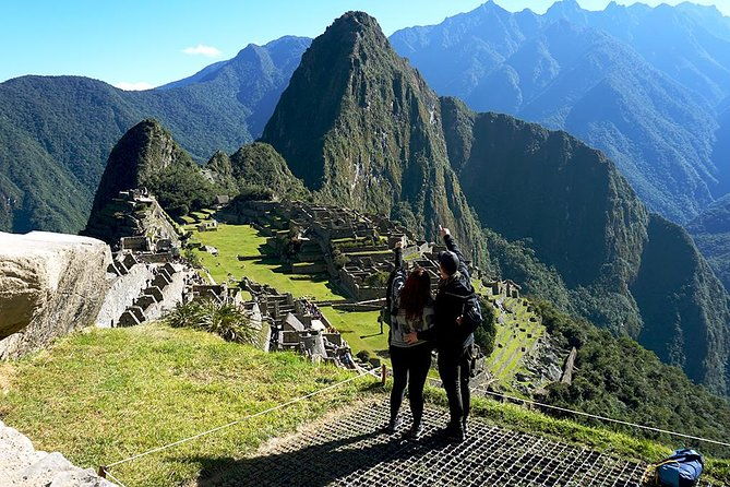 huayna-picchu-and-machu-picchu-from-cusco-full-day