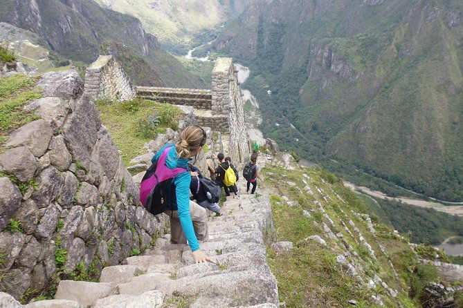 huayna-picchu-tour-in-1-private-day