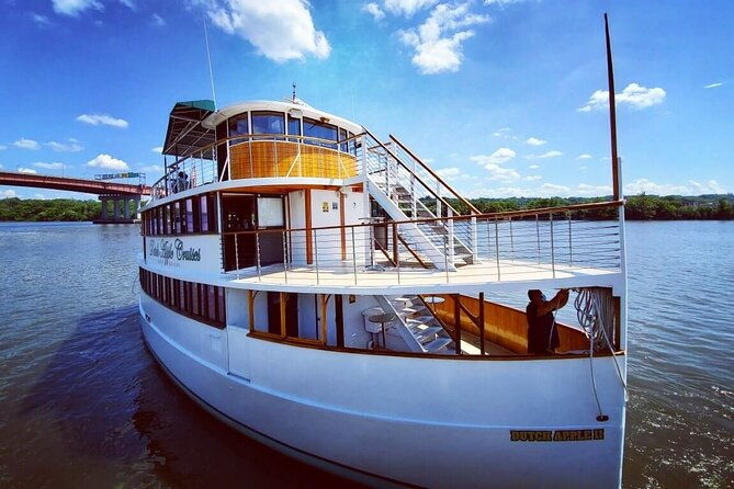 hudson-river-sightseeing-cruise-from-albany