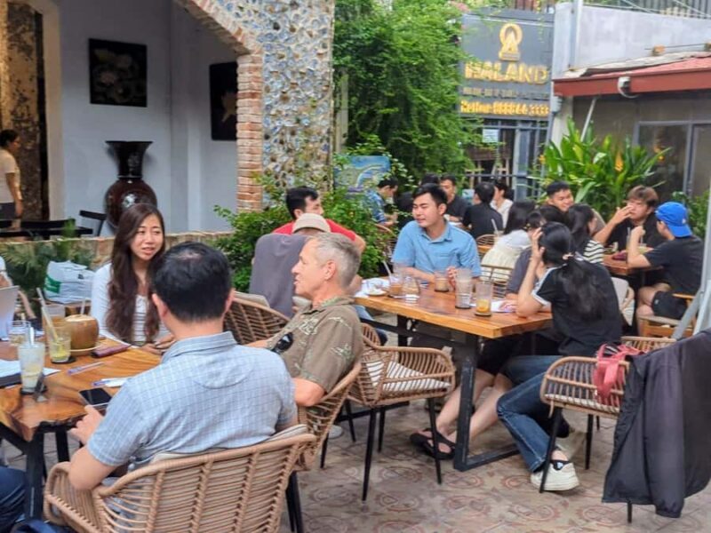 Hue: 1-Hour Vietnamese Language Class with a Local - Key Points