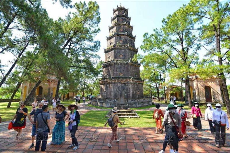 hue-city-day-trip-by-private-car-english-speaking-driver