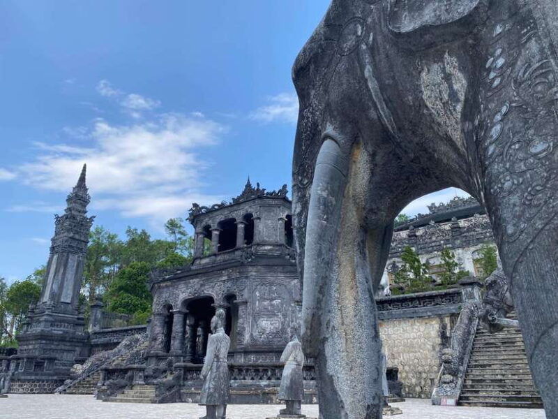 hue-city-deluxe-group-tour-max-12-pax