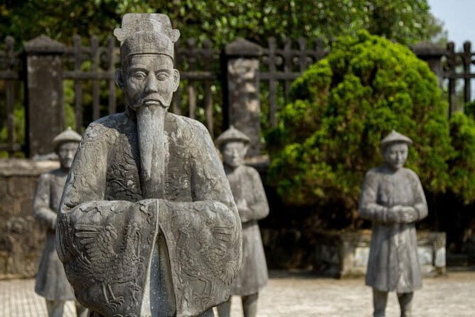 Hue City: Full-Day Tour From Hoi An With Tour Guide, Private Tour - Detailed Breakdown of the Itinerary