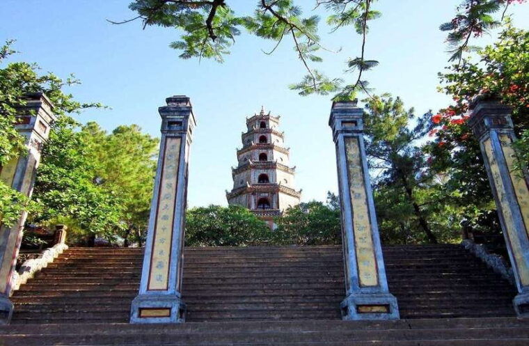 hue-city-motorbike-tour-to-countryside-pagoda-royal-tombs