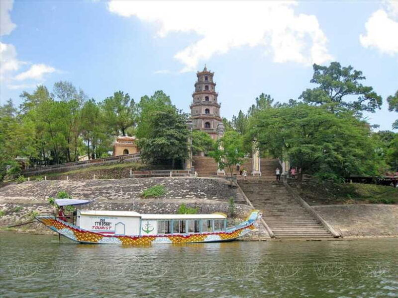 hue-city-tour-and-dragon-boat-trip-small-group-from-hue
