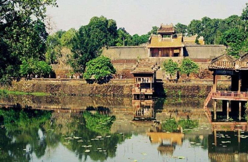 hue-city-tour-half-day-by-private-car-dragon-boat-option