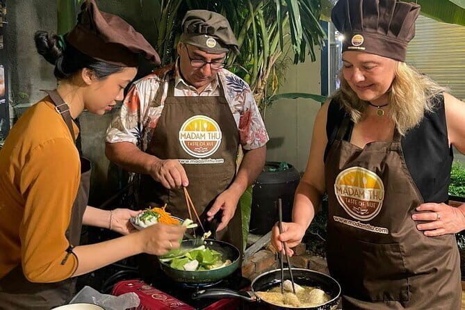 Hue Cooking Class with Madam Thu: Explore Authentic Flavors - Key Points