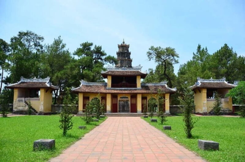 Hue Cuisine Trip On Huong River and Royal Tombs Private Tour - Key Points