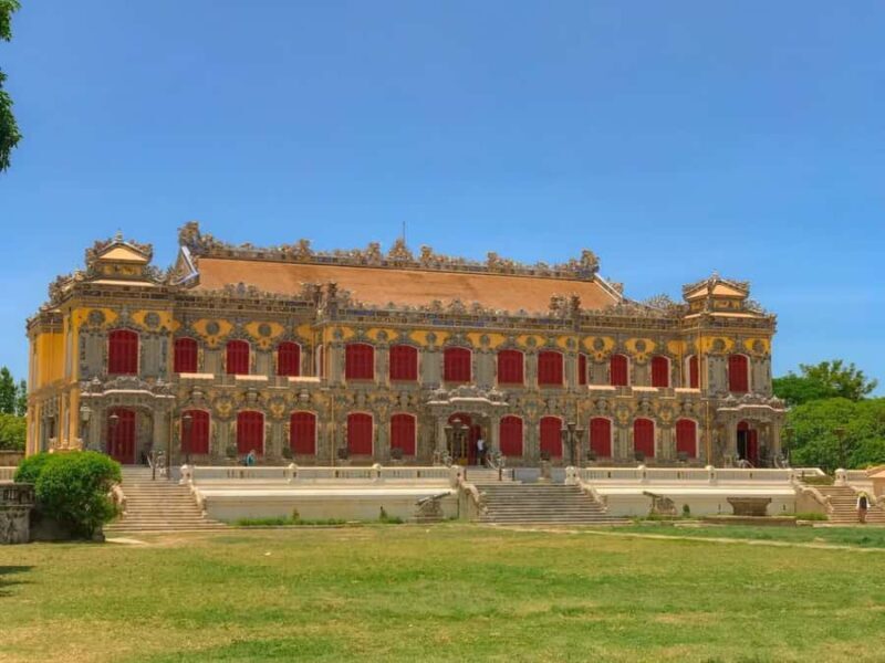 Hue: Deluxe Walking tour to Imperial City and Dong Ba Market - FAQ