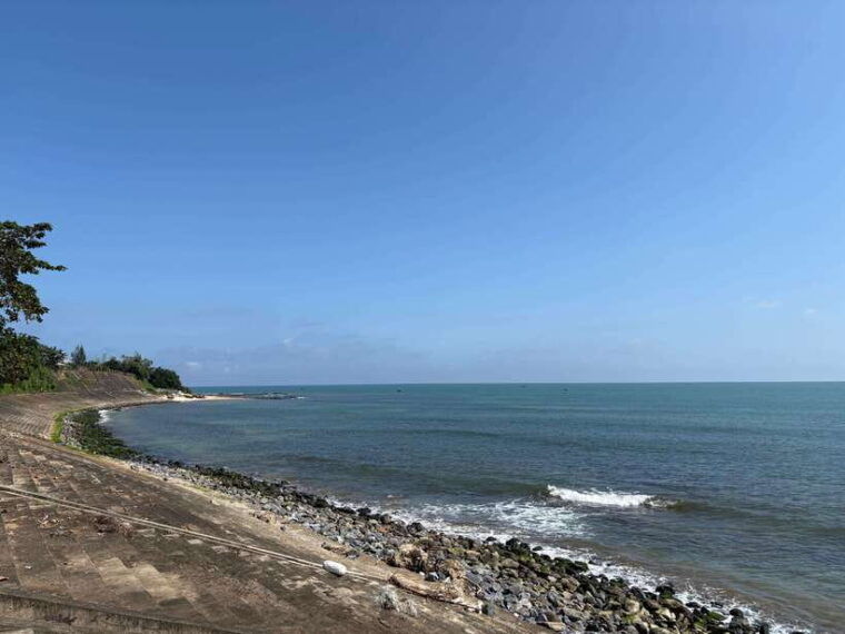 hue-dmz-half-day-tour-by-private-car-to-vinh-moc-tunnels