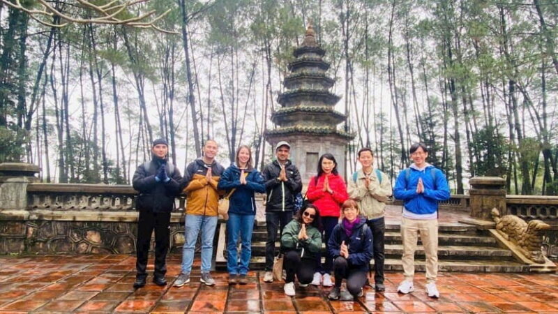 Hue: Dragon Boat, Perfume River, Pagoda & Royal Tomb Tour - Why This Tour Works