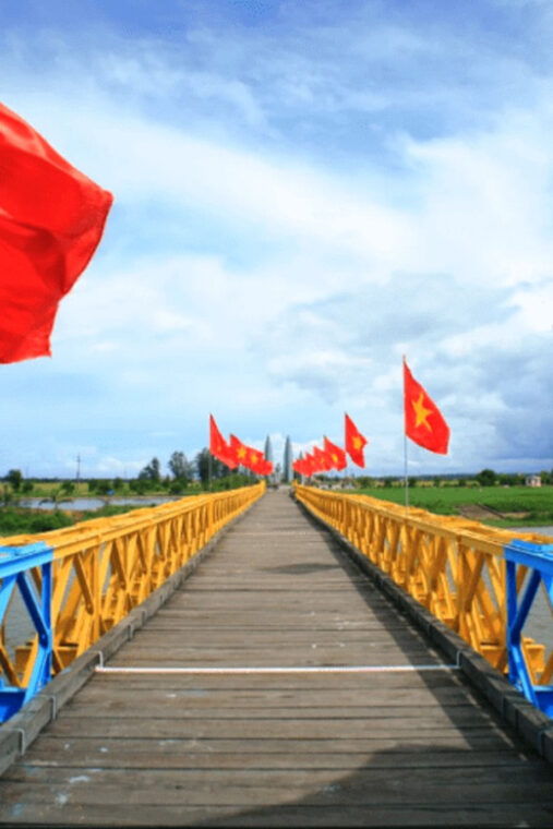 hue-explore-tour-with-vinh-moc-tunnels-and-khe-sanh-base