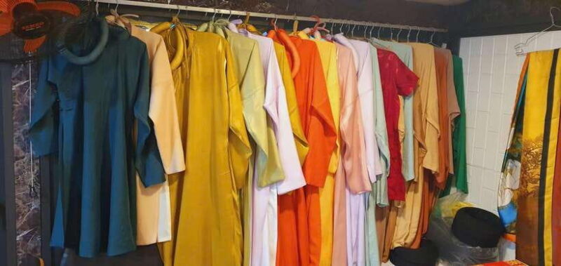 Hue: Folk Song on Perfume River Dragon Boat with Dinner - Key Points