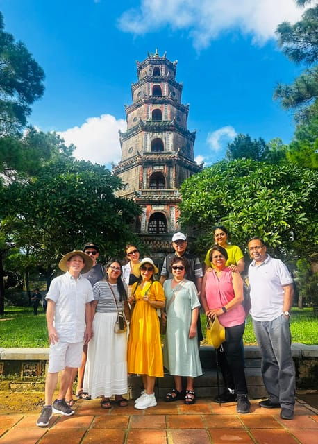 hue-full-day-city-tour-citadel-pagoda-dragon-boat