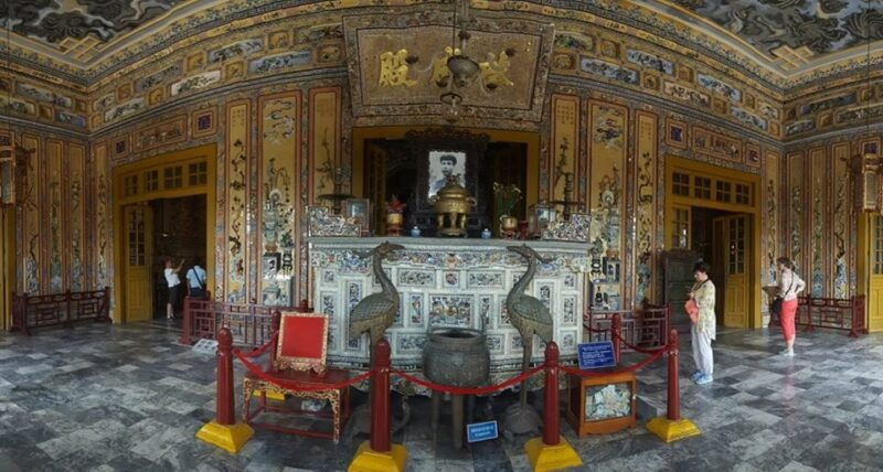 hue-full-day-city-tour-with-dragon-boat-cruise