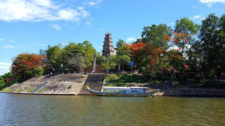 hue-full-day-city-tour-with-dragon-boat-cruise