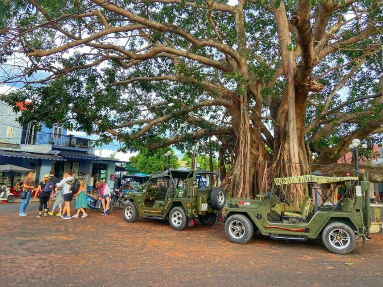 hue-hoian-1-way-jeep-tour-with-sightseeing-via-hai-van-pass