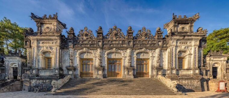 hue-hue-royal-tombs-tour-visit-3-best-tombs-pagoda