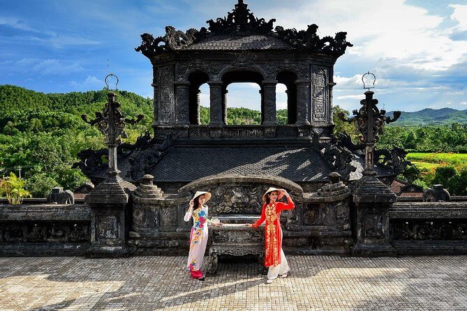 Hue Imperial City & Hai Van Pass Small Group Tour from Da Nang  Full Day - Exploring the Hue Imperial City & Hai Van Pass Small Group Tour from Da Nang