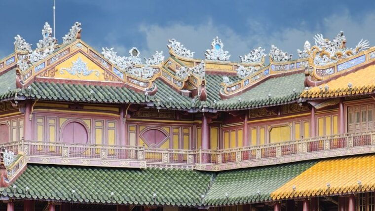 hue-imperial-city-walking-tour-in-25-hours