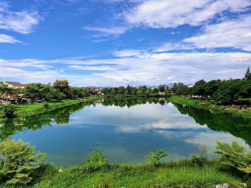 Hue: motorbike tour into Citadel and along Ng Hà Canal - FAQs  