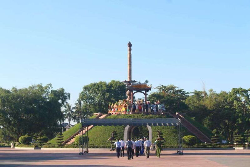 hue-private-day-trip-to-dmz-vinh-moc-tunnel-khe-sanh