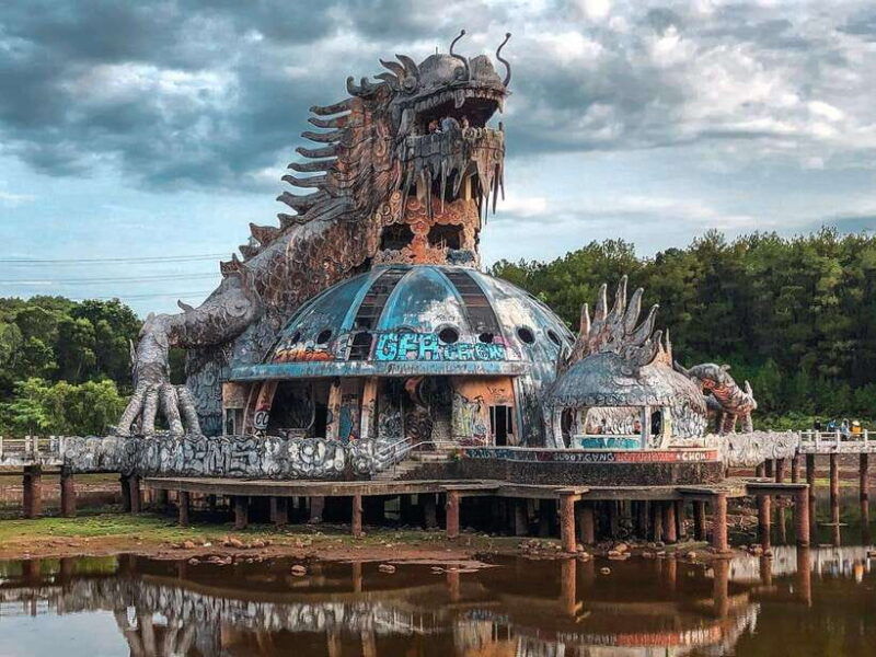 hue-private-tour-to-hue-imperial-with-tour-guide-and-more