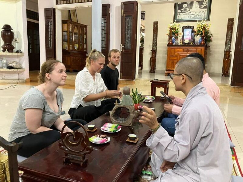 hue-retreat-tea-and-meditation-with-vegetarian-meal