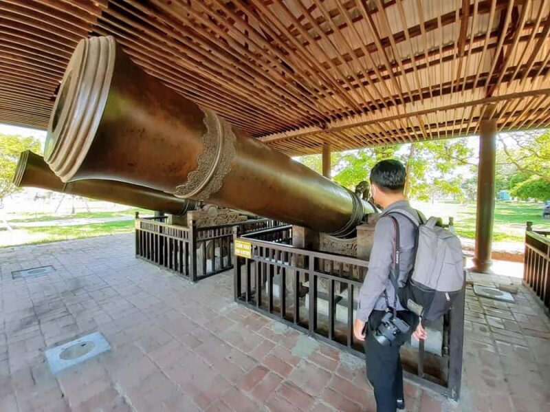 Hue Revolution Walking Tour French & American War - FAQs