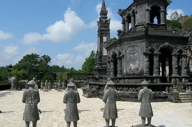 Hue Royal tombs half day afternoon group tour - Who Will Love This Tour?