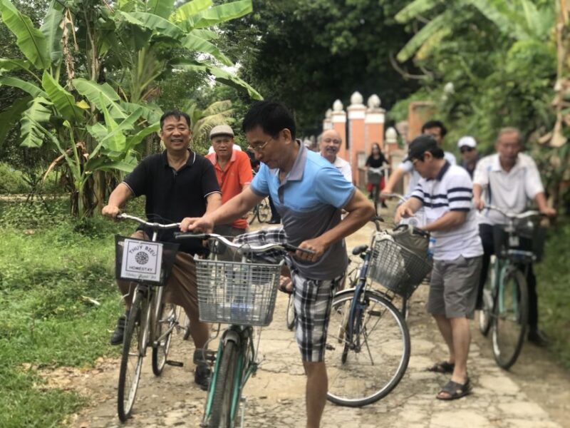 Hue: Thuy Bieu Village Bike Tour with Lunch - A Deep Dive into Local Crafts and Architecture