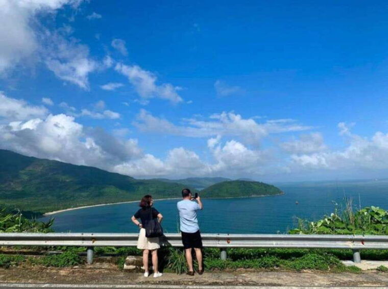 hue-to-from-hoian-sightseeing-transfer-between-hue-hoi-an