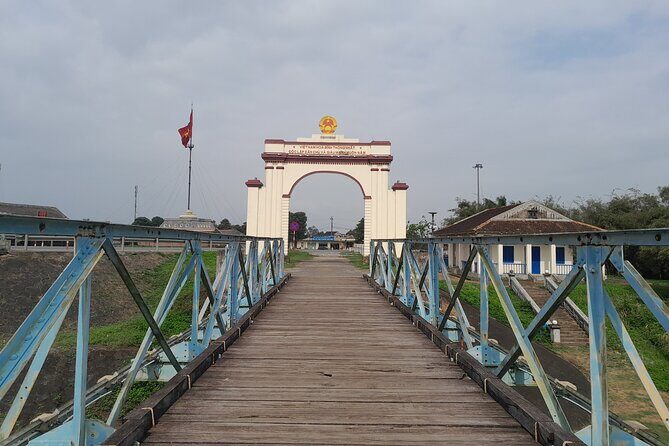 Hue to Phong Nha Private Transfer via DMZ and Sightseeing - Key Points