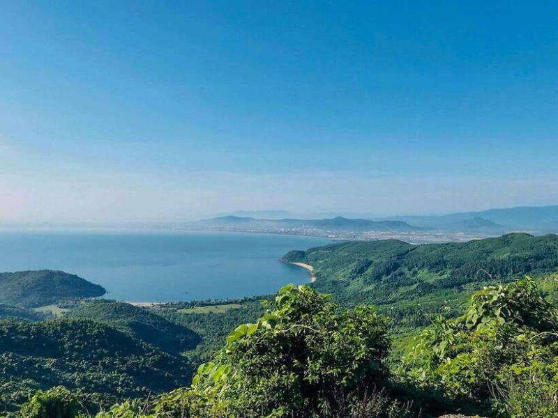 hue-truoi-lake-serenity-scenic-journey-over-hai-van-pass