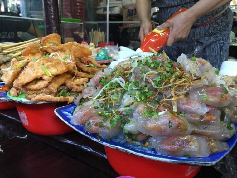 hue-walking-street-food-tour