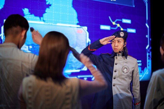 Huis Ten Bosch Package 1 Day Pass, Hotel and Train Transport - Who Should Consider This Tour?