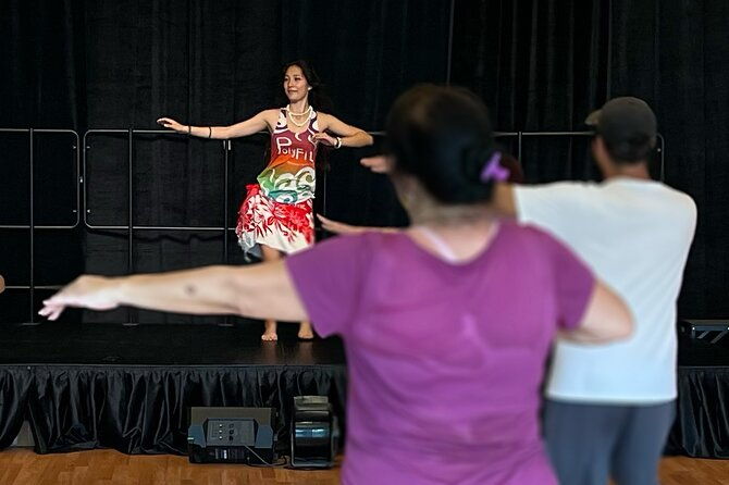 hula-lesson-on-maui-basics